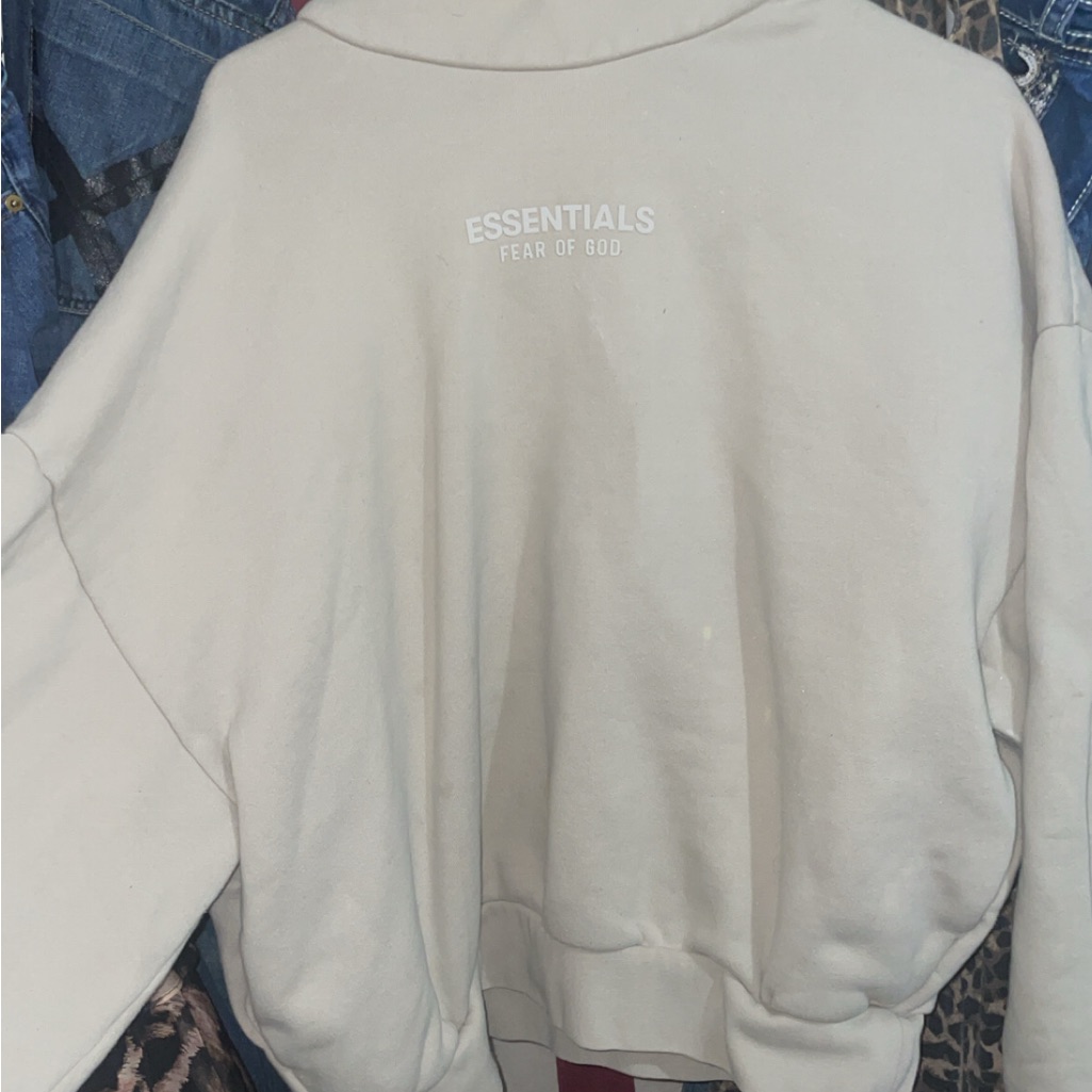 Essentials Cream Pullover